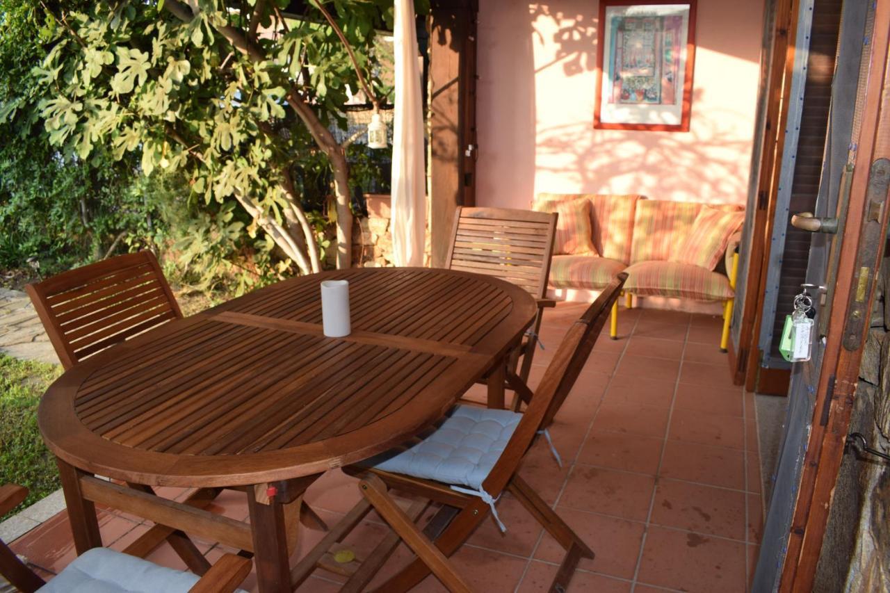 Villetta La Cinta San Teodoro  Exterior photo